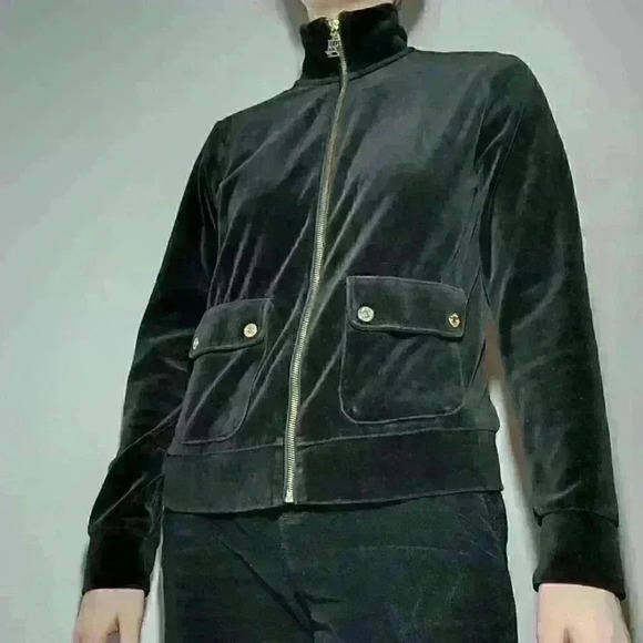 Ralph Lauren Black Velvet Sweatshirt - Picture 3 of 13